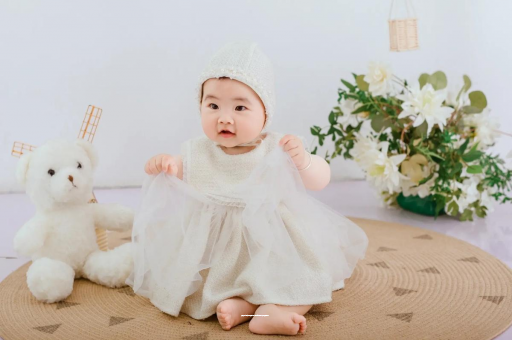 东明孕妇几个月开始显怀
